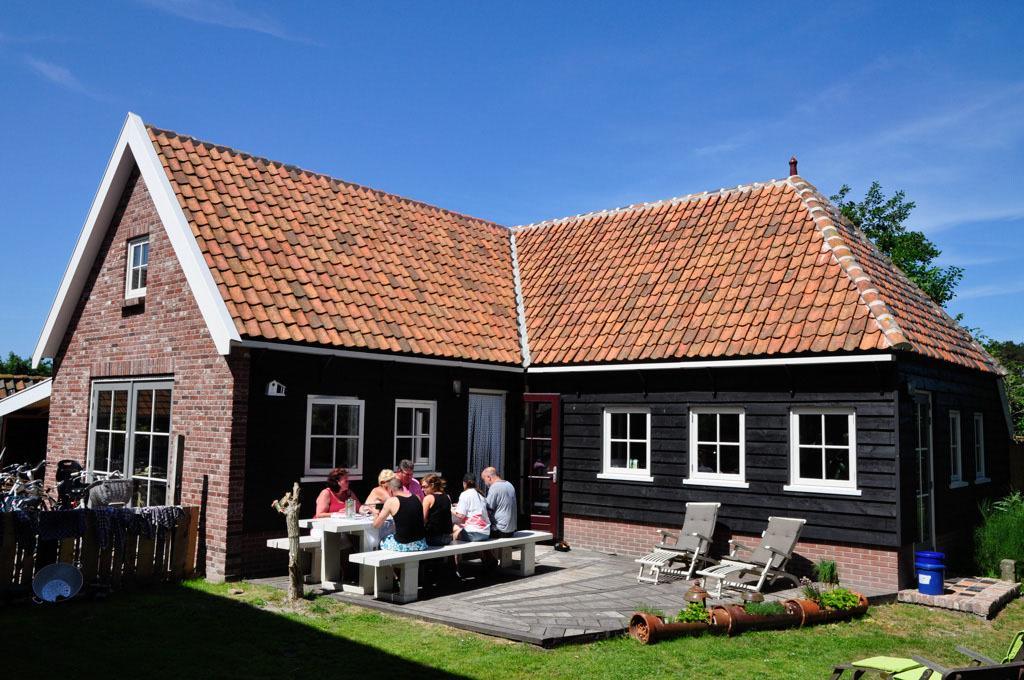 B&B De Postoari Terschelling Hoorn  ภายนอก รูปภาพ